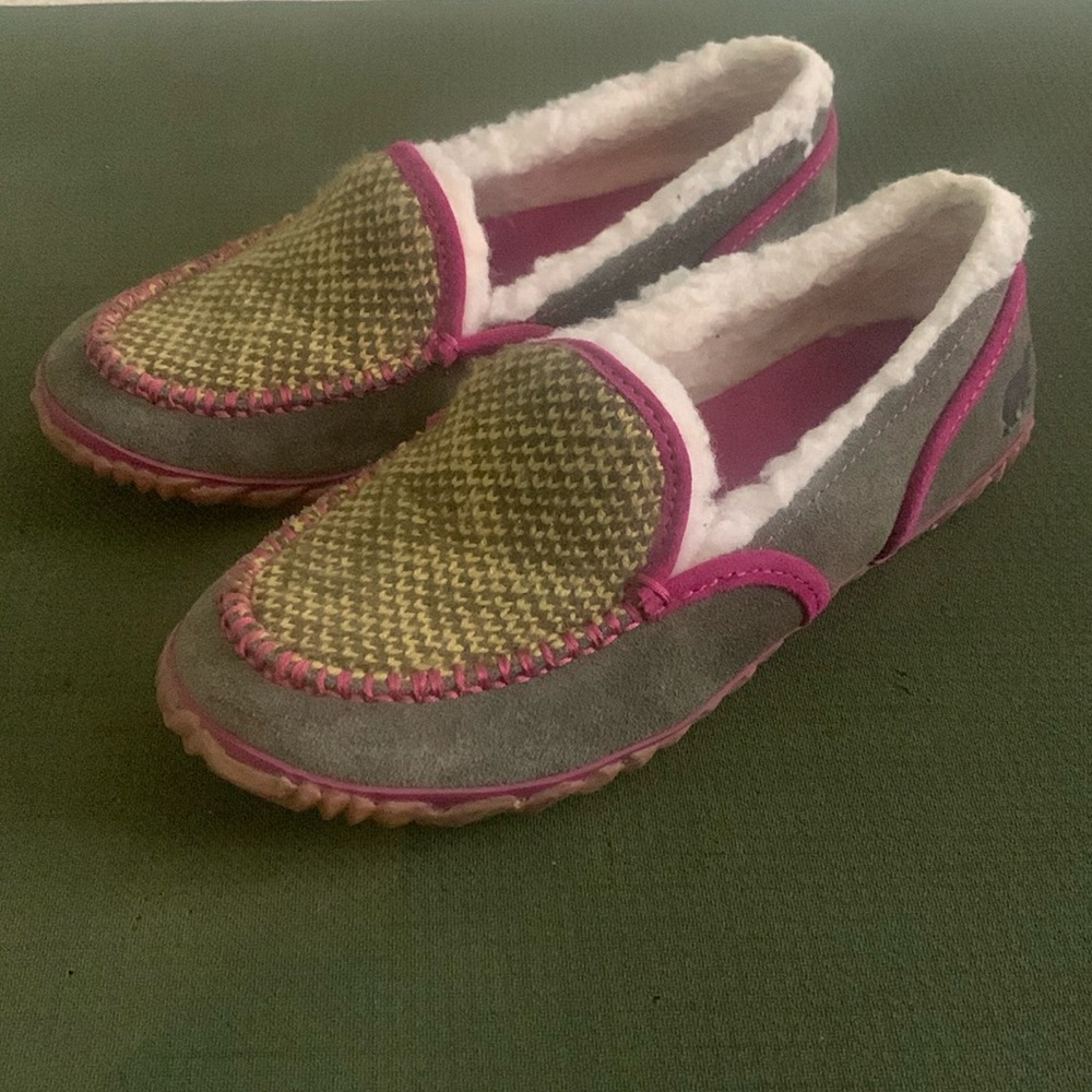 Sorel furry slip-ons